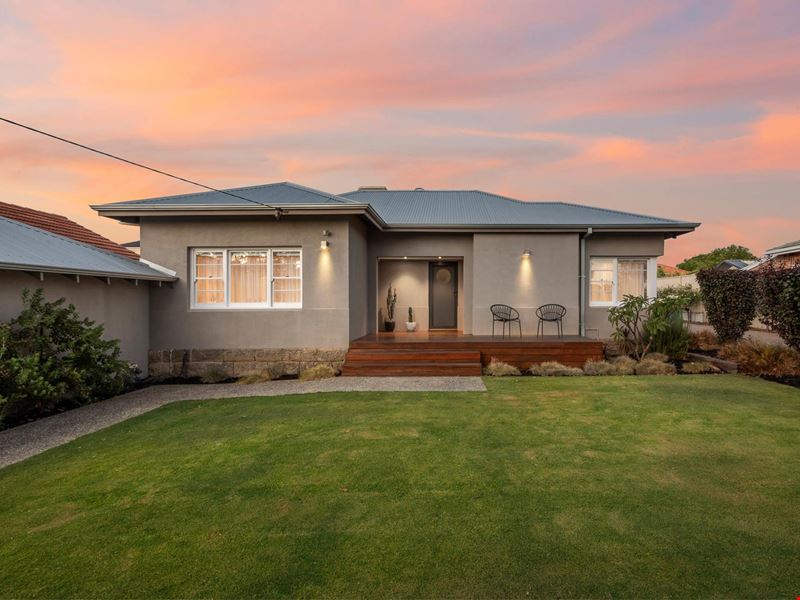 38A Redwood Crescent, Melville WA 6156