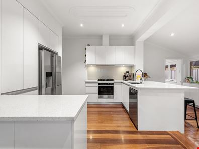 38A Redwood Crescent, Melville WA 6156