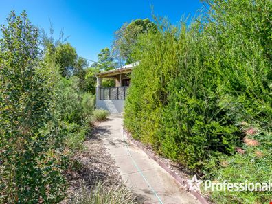 48 South Western Highway, Mount Richon WA 6112