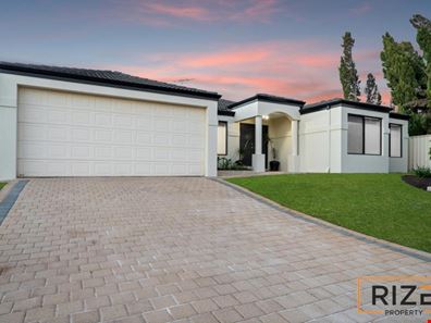 10 Kerlin Way, Carramar WA 6031