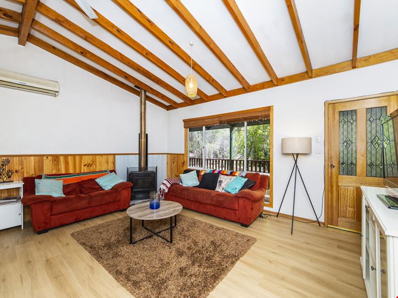 65 BLACKWOOD RIVER DRIVE, Nannup WA 6275