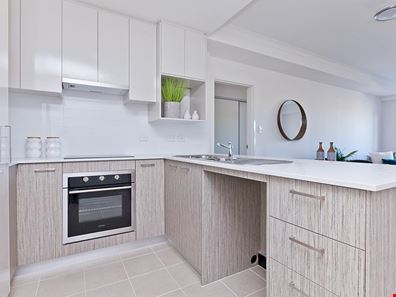 16/1 Kentucky Court, Cockburn Central WA 6164