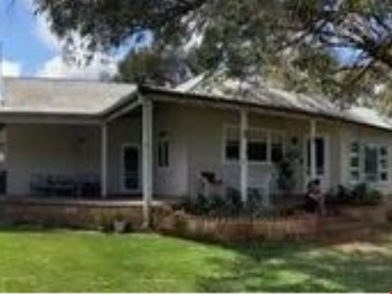 30199 Brand Highway, Dongara WA 6525
