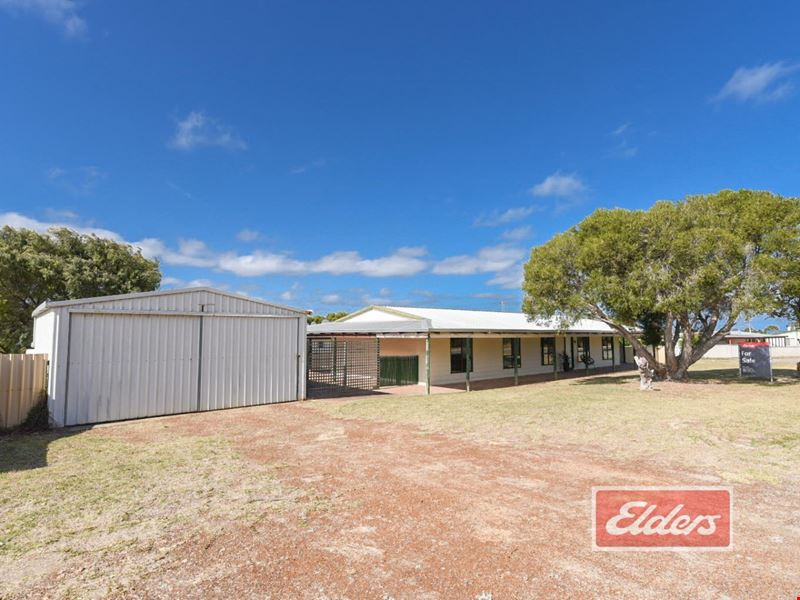 27 Mary Street, Bremer Bay WA 6338