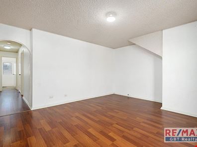 29/32 CAMBOON Road, Morley WA 6062