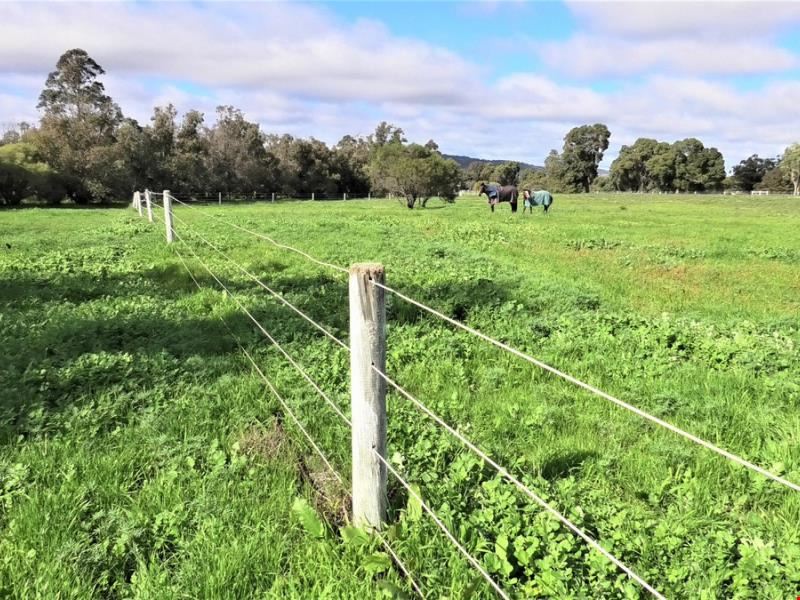 Lot 372, 244 Ellenbrook Road, Bullsbrook WA 6084
