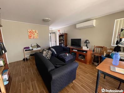5/210 Durlacher Street, Geraldton WA 6530