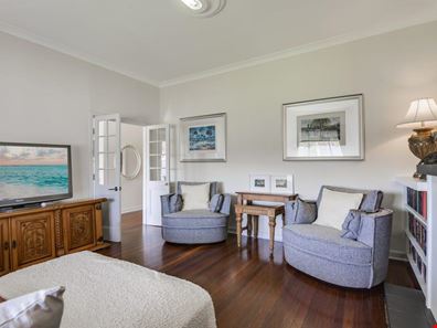 61 Alcock Street, Maddington WA 6109