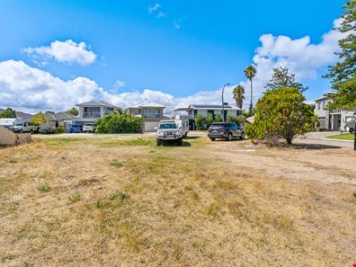 16 Fletcher Street, Rockingham WA 6168