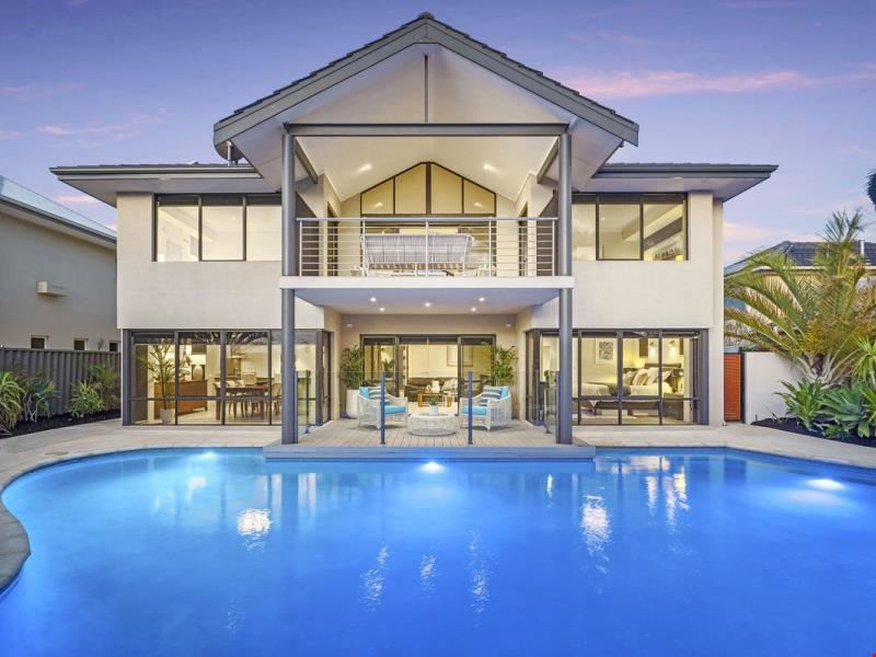 55 Romano Crescent, Iluka WA 6028