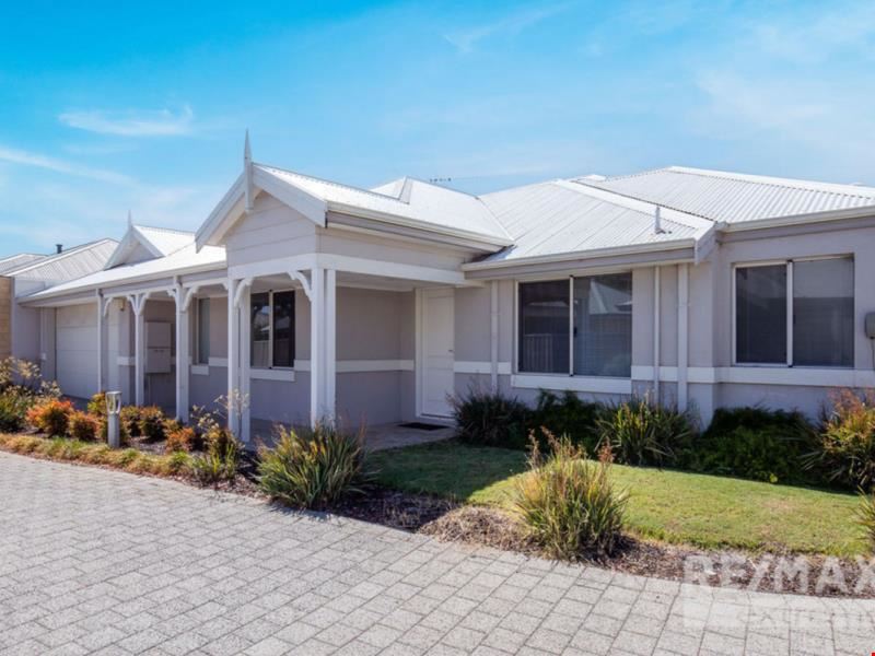 2/5 Melita Drive, Helena Valley WA 6056