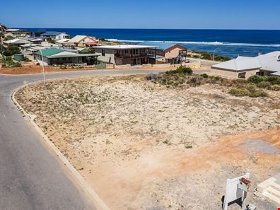 13 Stokes Street, Horrocks WA 6535