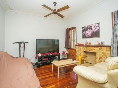 29 Hassett Street, Cloverdale WA 6105