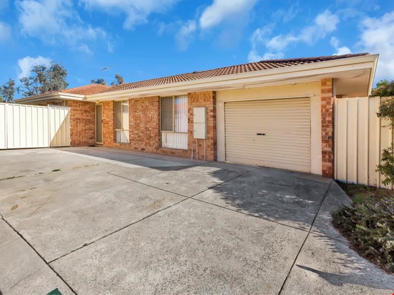 2/11 Apley Street, Maddington WA 6109