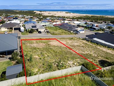 5 Basile Court, Wandina WA 6530