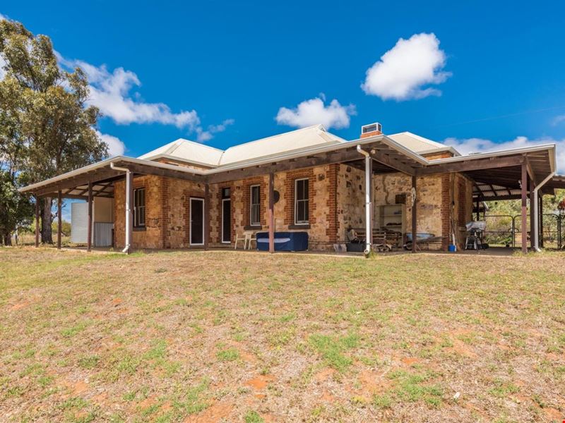 40 Bridgid Road, Bootenal WA 6532