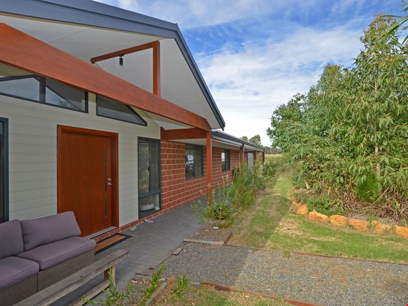 139 Deloraine Drive, Warrenup WA 6330