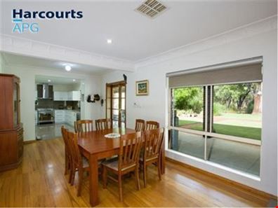 106 Minninup Road, Stratham WA 6237