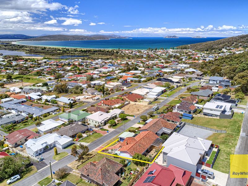 19 Robert Street, Mount Clarence WA 6330