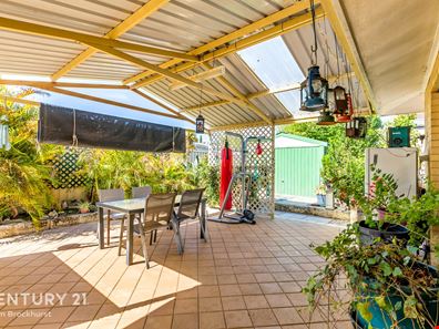 64 Gillon Street, Karawara WA 6152