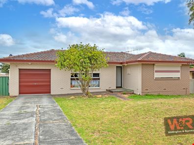 22 Canning Street, Orana WA 6330