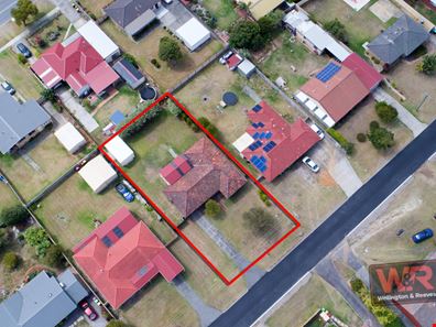 22 Canning Street, Orana WA 6330