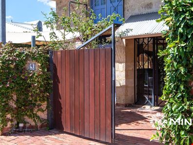 9 Dale Street, South Fremantle WA 6162
