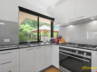 38B Brandon Way, Lynwood WA 6147
