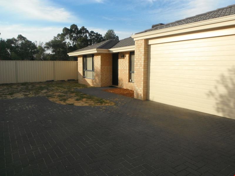 27B Ferguson Street, Middle Swan