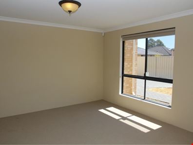 27B Ferguson Street, Middle Swan WA 6056