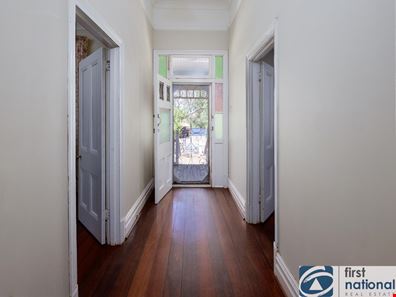 77 Gairdner Street, Northam WA 6401