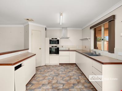 2 Frost Way, Eaton WA 6232