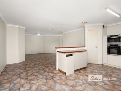 2 Frost Way, Eaton WA 6232