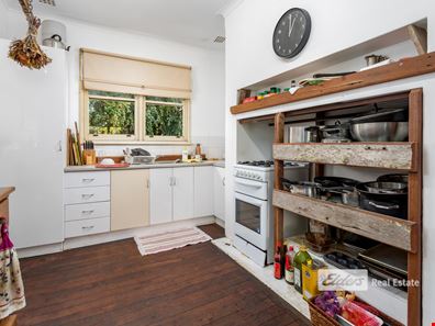 13 Properjohn Road, Capel WA 6271