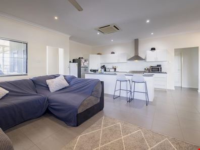 6 Mudlark Turn, Nickol WA 6714