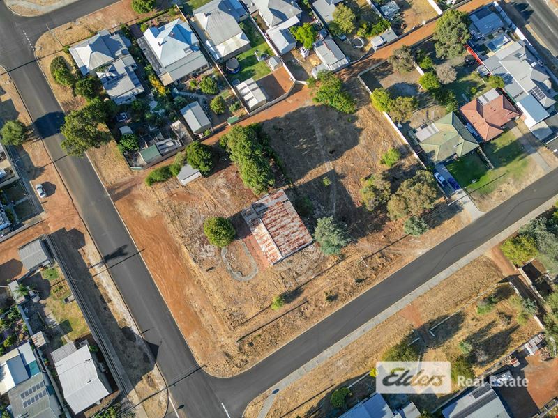 14 Clifton Street, Collie WA 6225