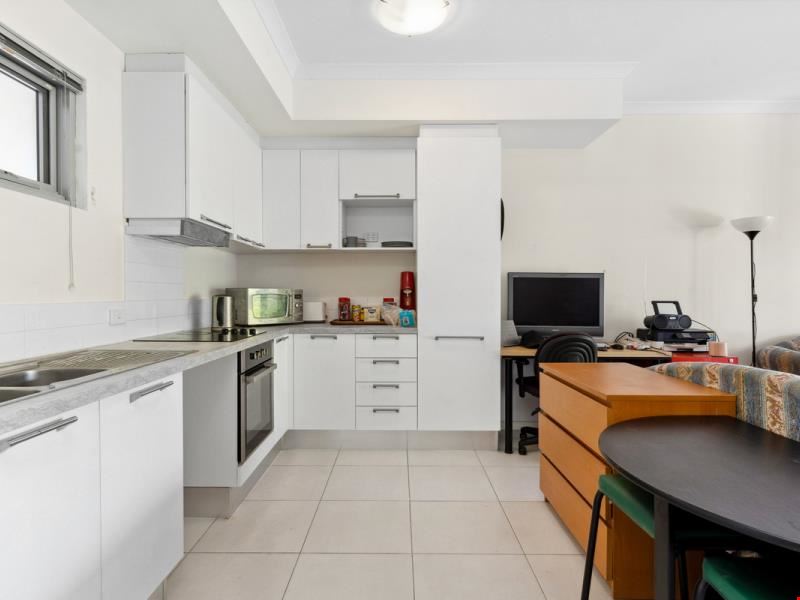 110/7 Streatham Street, Beckenham WA 6107