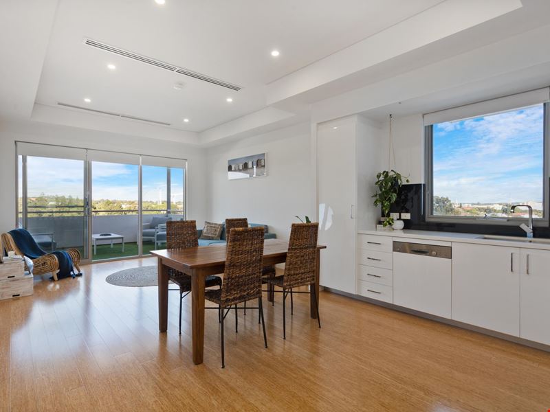 52/110 Cambridge Street, West Leederville WA 6007