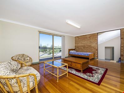 15 Ledge Point Road, Ledge Point WA 6043