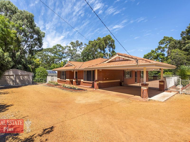 17 Birch Place, Stoneville WA 6081