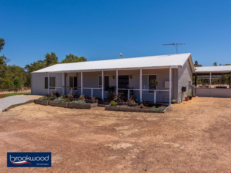 26 Wooroloo Chase, Copley WA 6562