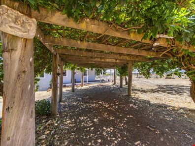 192 Dean Road, Nannup WA 6275