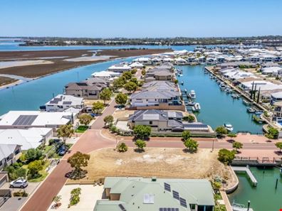 1 Katinka Retreat, Dudley Park WA 6210