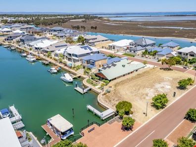 1 Katinka Retreat, Dudley Park WA 6210