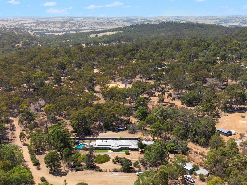176 Caladenia Drive, Toodyay WA 6566
