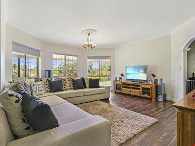 176 Caladenia Drive, Toodyay WA 6566