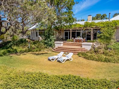 26 Raywood Road, Bouvard WA 6211