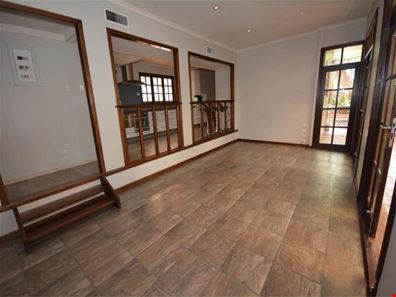 11 Mindarra Drive, Newman WA 6753