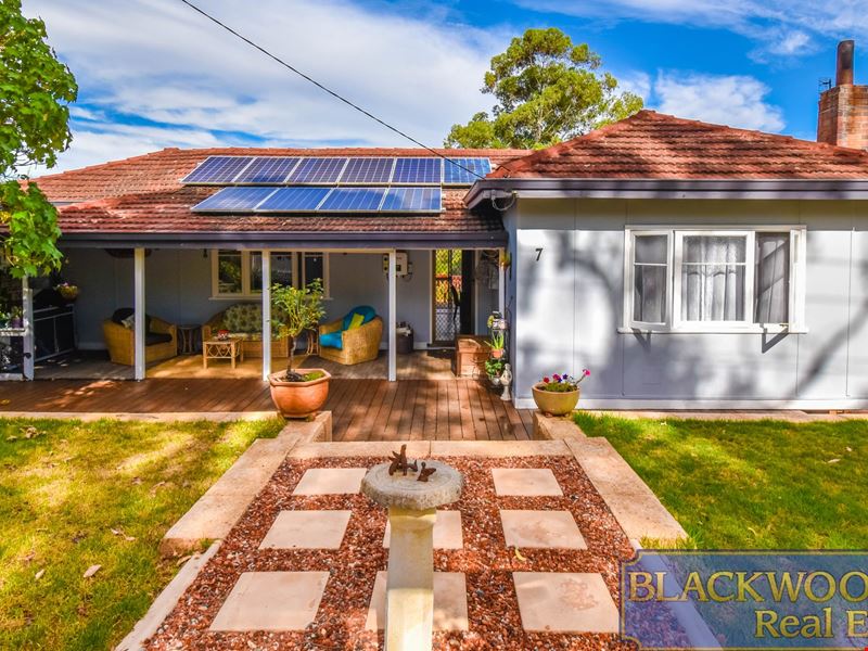 7 Padbury Road, Bridgetown WA 6255