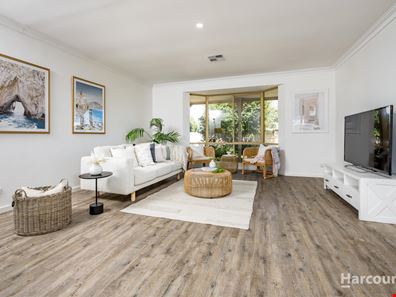 24 Rees Drive, Quinns Rocks WA 6030